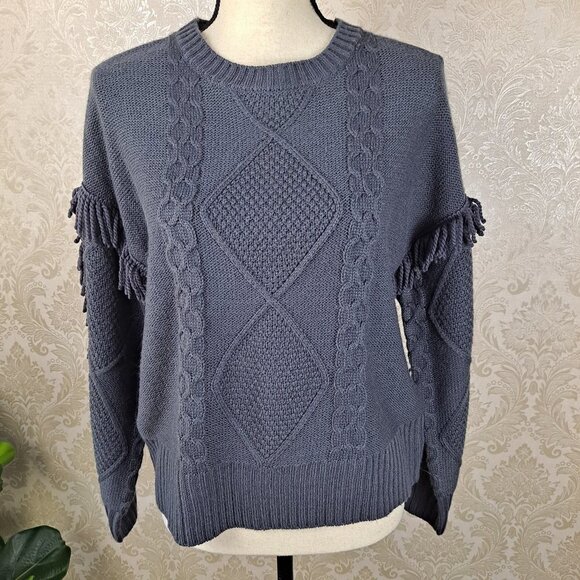 Belle by Belldine Size Medium Gray Cable Knit Statement Sleeves Fringe Details - Picture 1 of 13